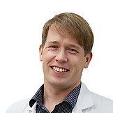 Врач Лапин Владимир Сергеевич
