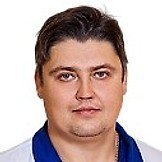 Врач Нецветаев Виктор Александрович