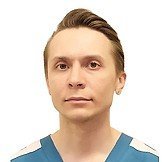Врач Владимиров Денис Михайлович